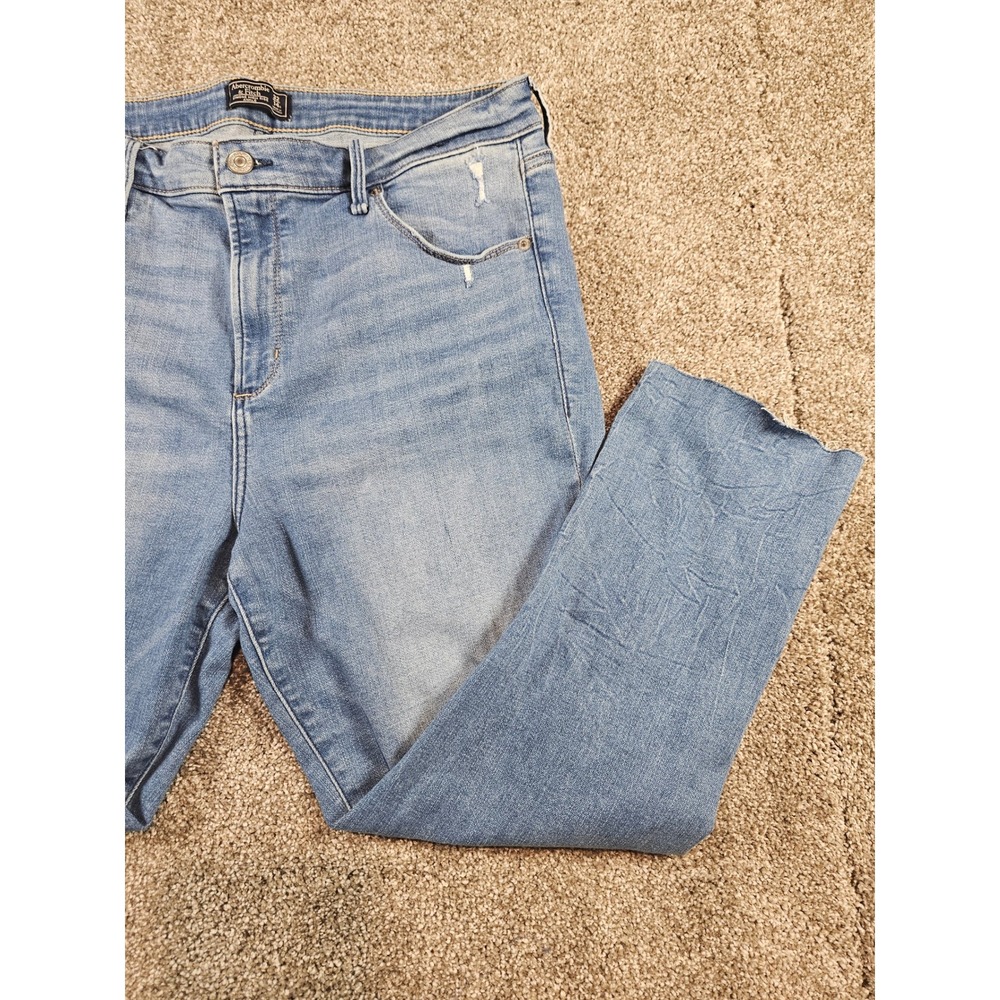 Abercrombie & Fitch Simone High Rise Ankle Distressed Jeans Blue 32 14R - Picture 4 of 15
